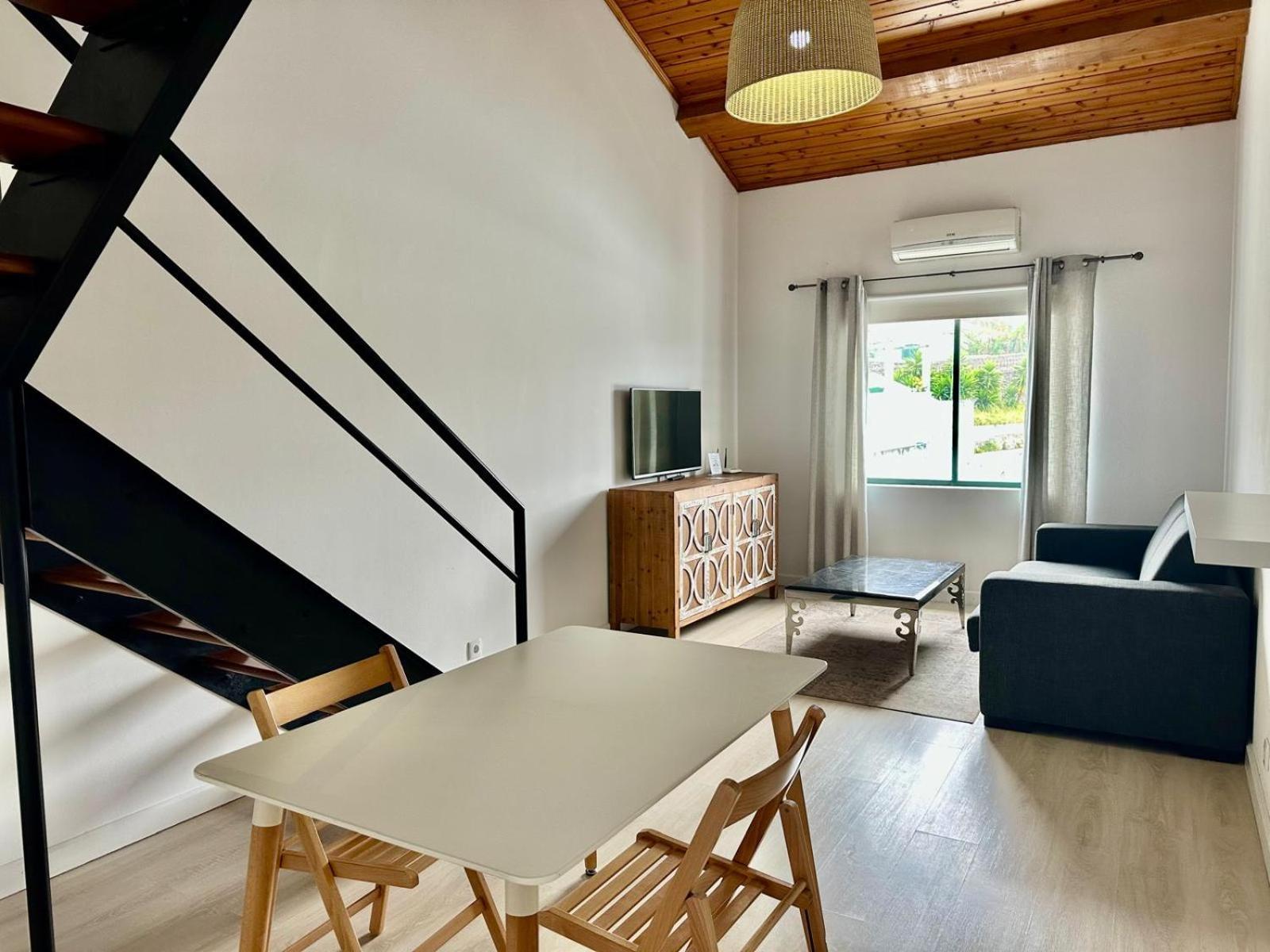 Azores Pedra Apartments - T0 E T1 ปอนตาเดลกาดา ภายนอก รูปภาพ
