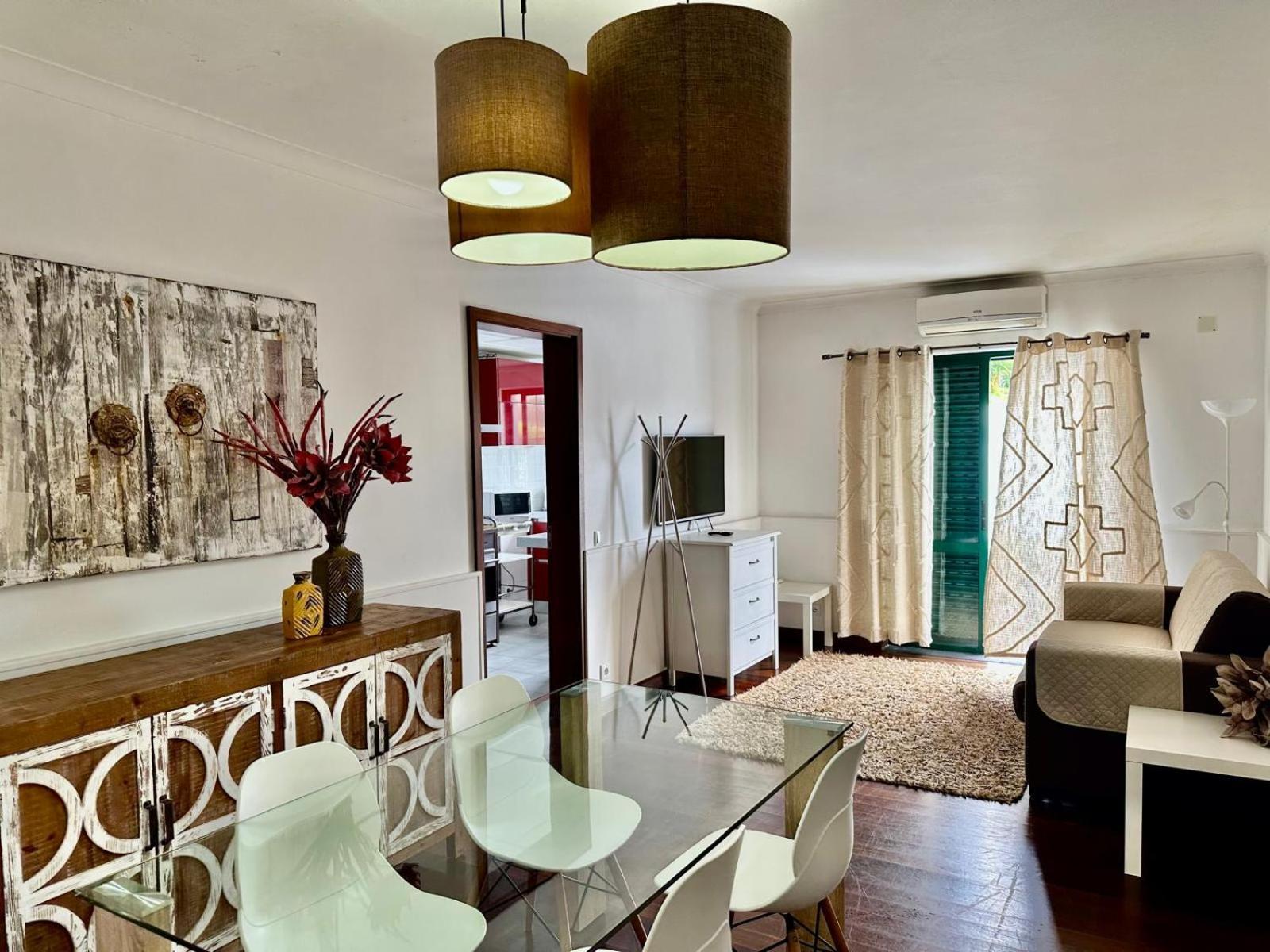 Azores Pedra Apartments - T0 E T1 ปอนตาเดลกาดา ภายนอก รูปภาพ